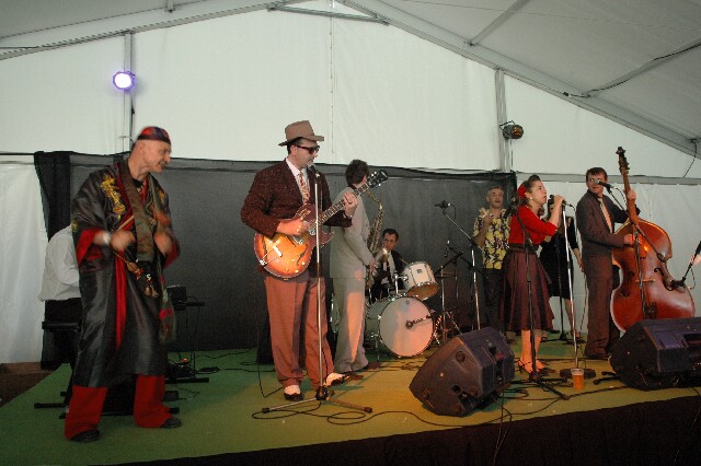 min 2008 05 04 retro rhythm 301